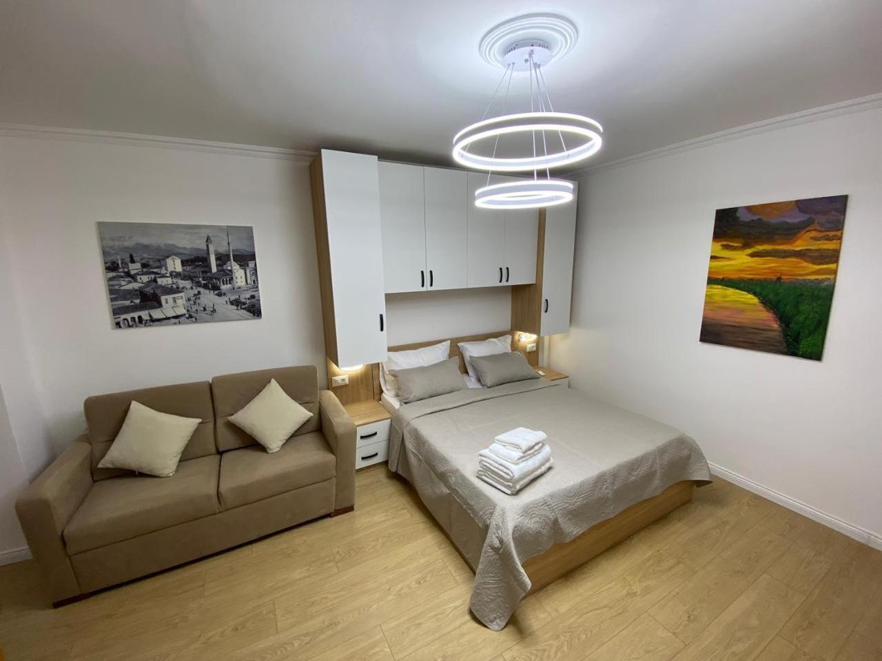 Tirana Apartment Exterior photo