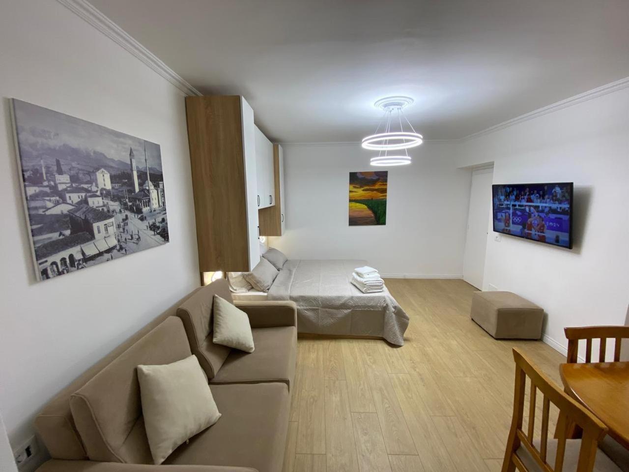 Tirana Apartment Exterior photo