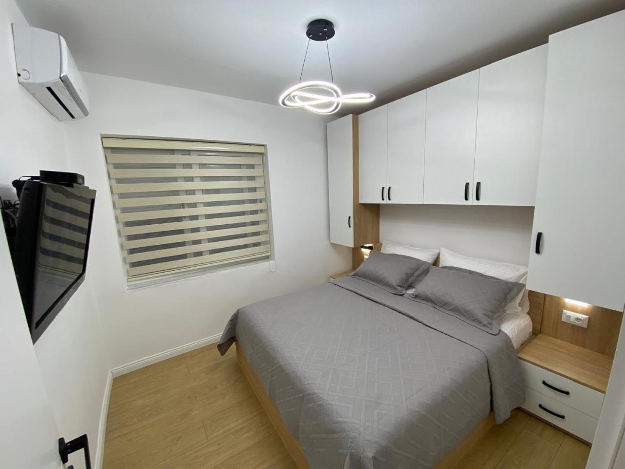 Tirana Apartment Exterior photo